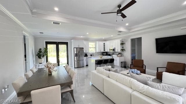 3459 27th Ave NE, Naples, FL 34120-8
