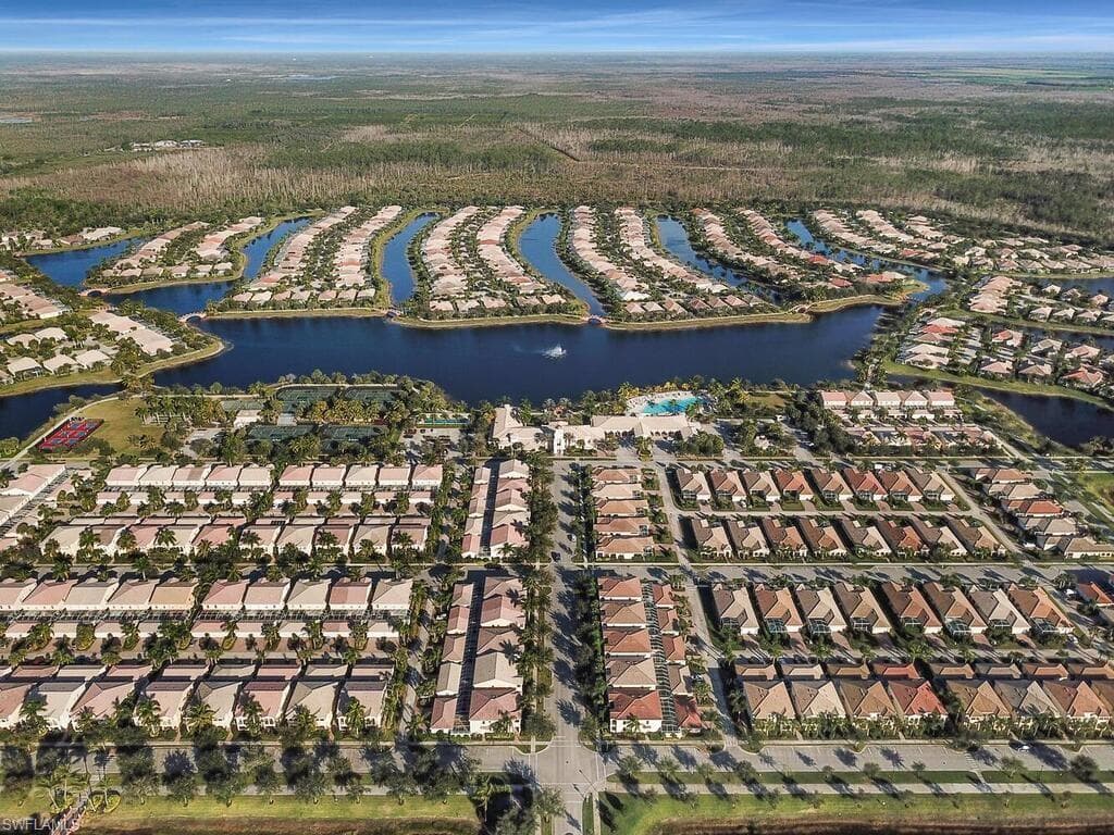 8130 Chianti Ln, Naples, FL 34114-43