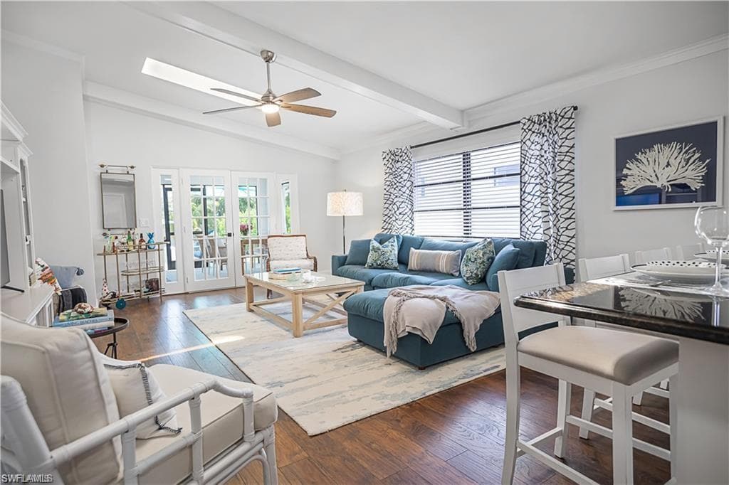 682 95th Ave N, Naples, FL 34108-9