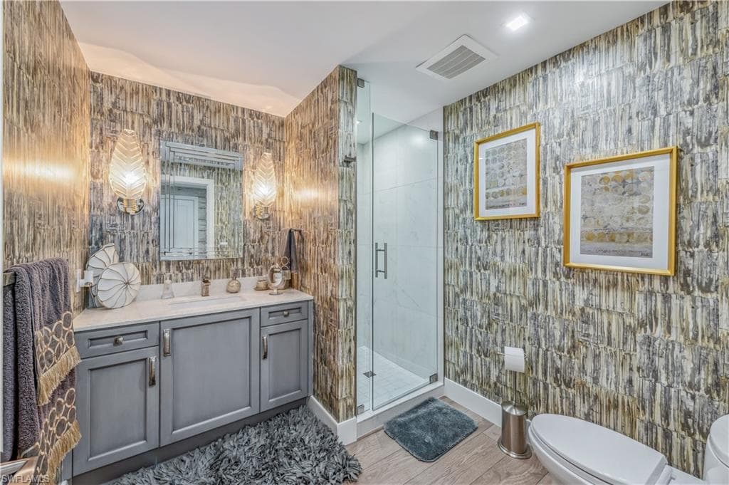 13915 Old Coast Rd 2004, Naples, FL 34110-12