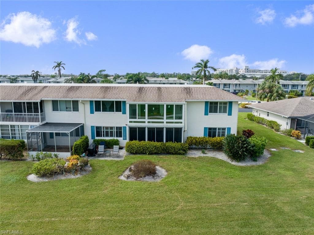 125 Penny Ln 7, Naples, FL 34112-33