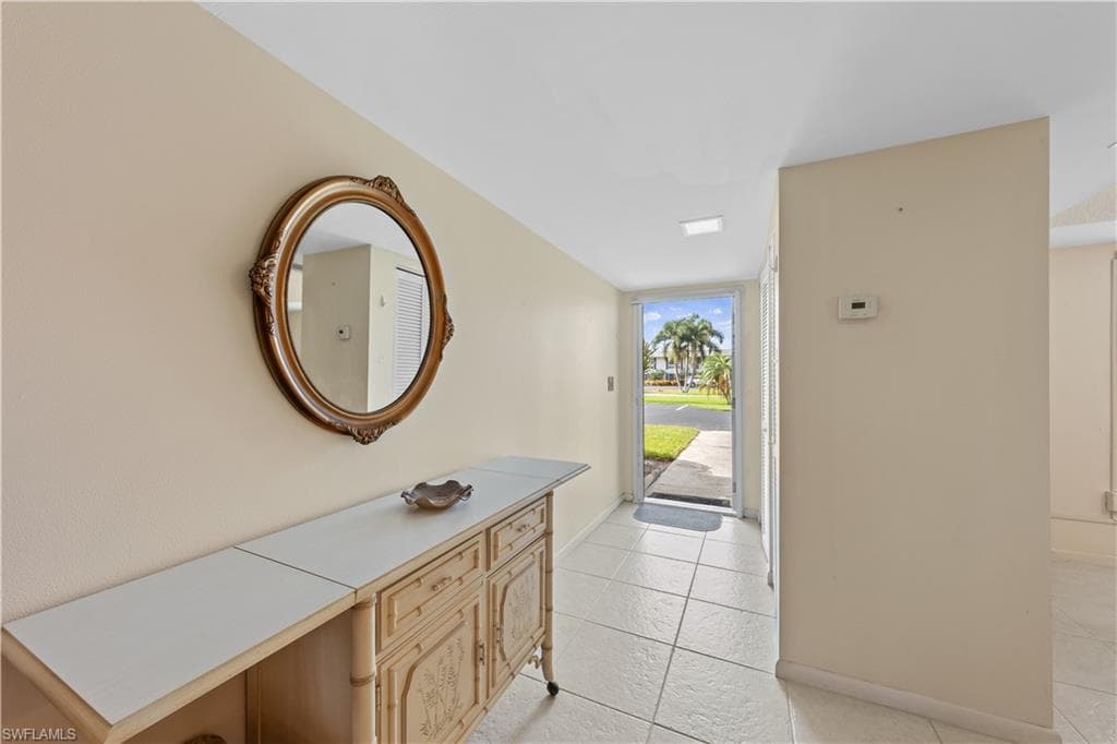 125 Penny Ln 7, Naples, FL 34112-7