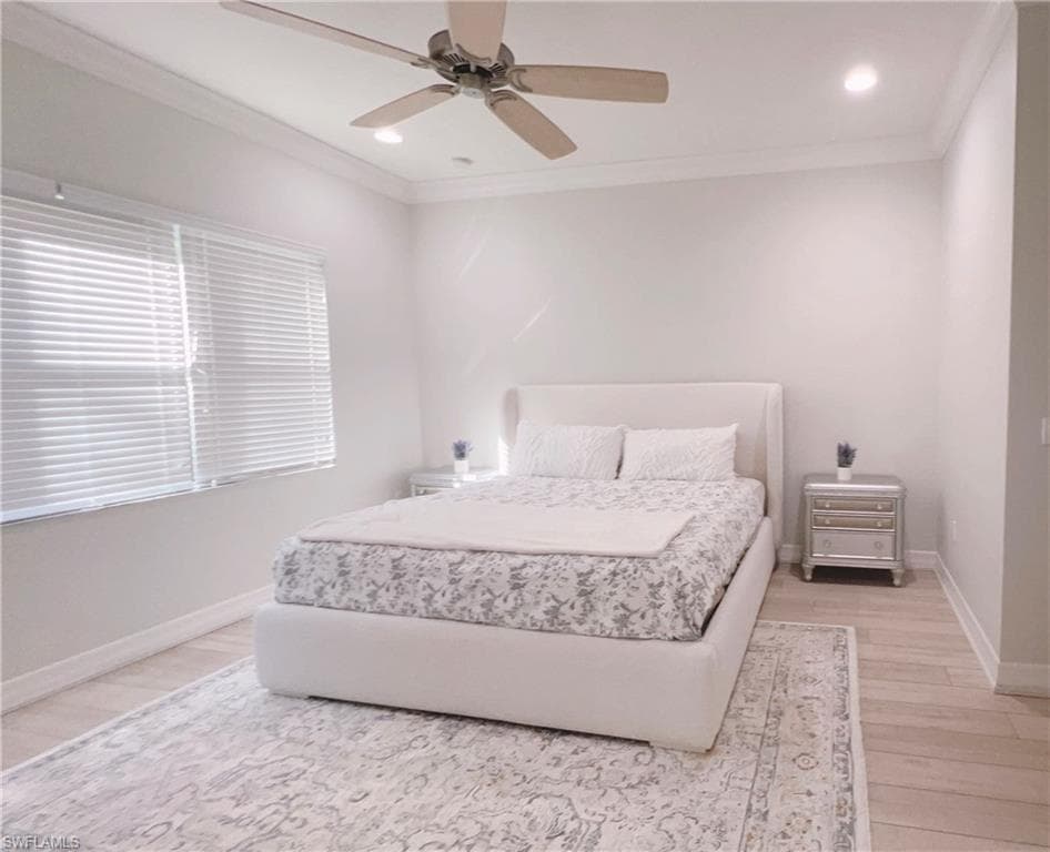 3195 Pacific Dr, Naples, FL 34119-14