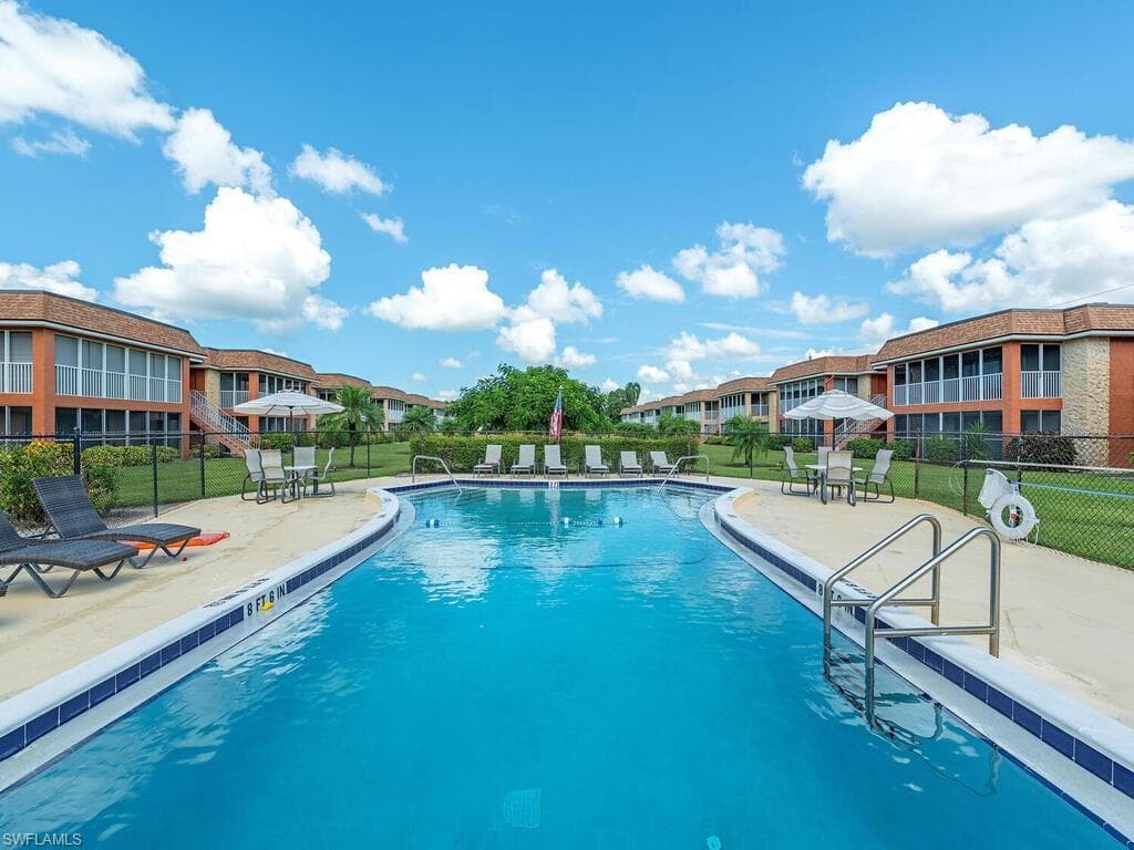 1400 Pompei Ln 2, Naples, FL 34103-13