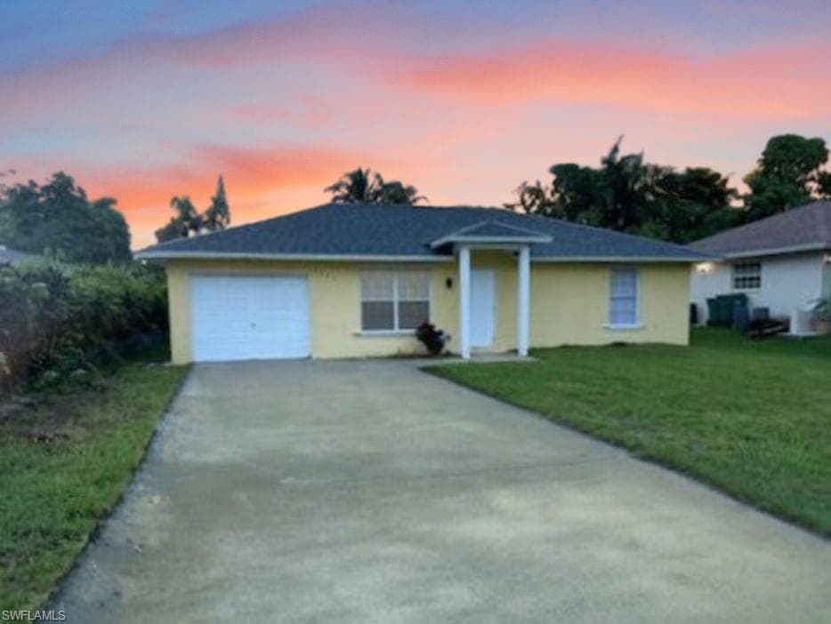 5205 Jennings St, Naples, FL 34113-2