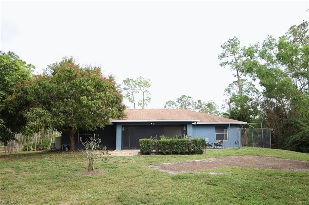 4295 14th St NE, Naples, FL 34120-10