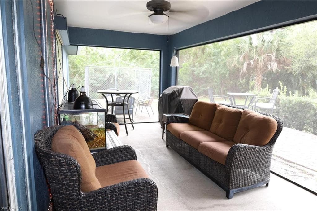 4295 14th St NE, Naples, FL 34120-11