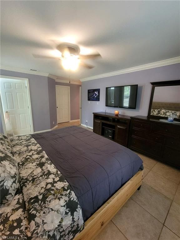 4295 14th St NE, Naples, FL 34120-17