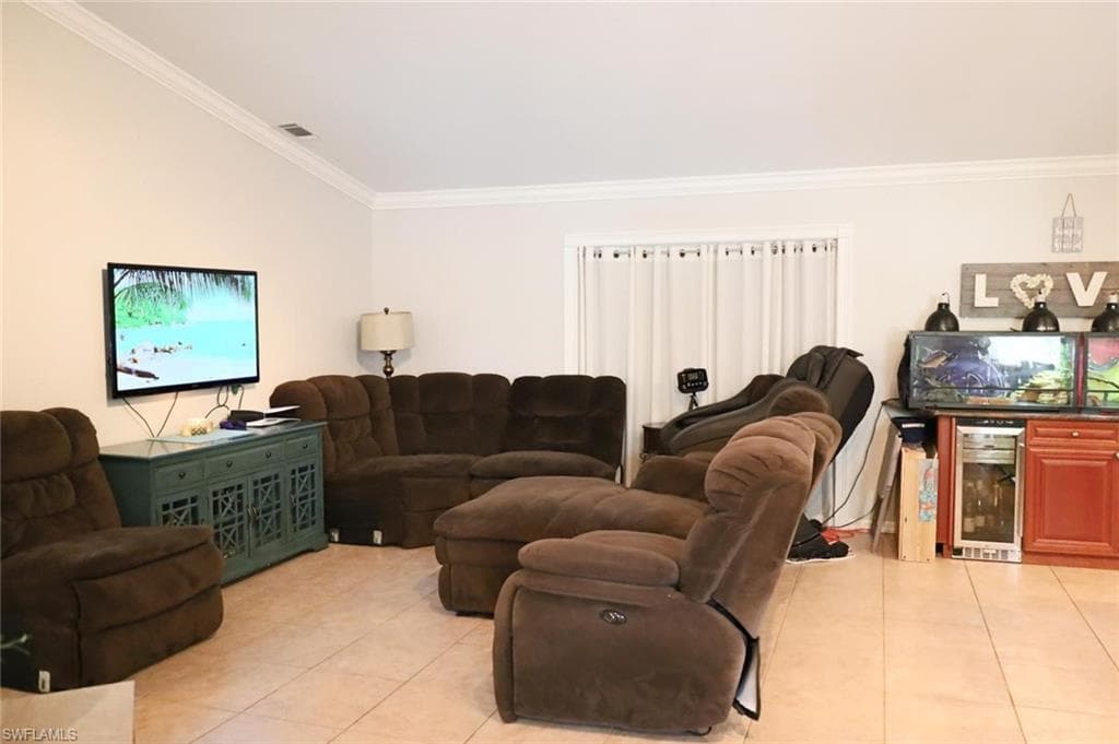 4295 14th St NE, Naples, FL 34120-28
