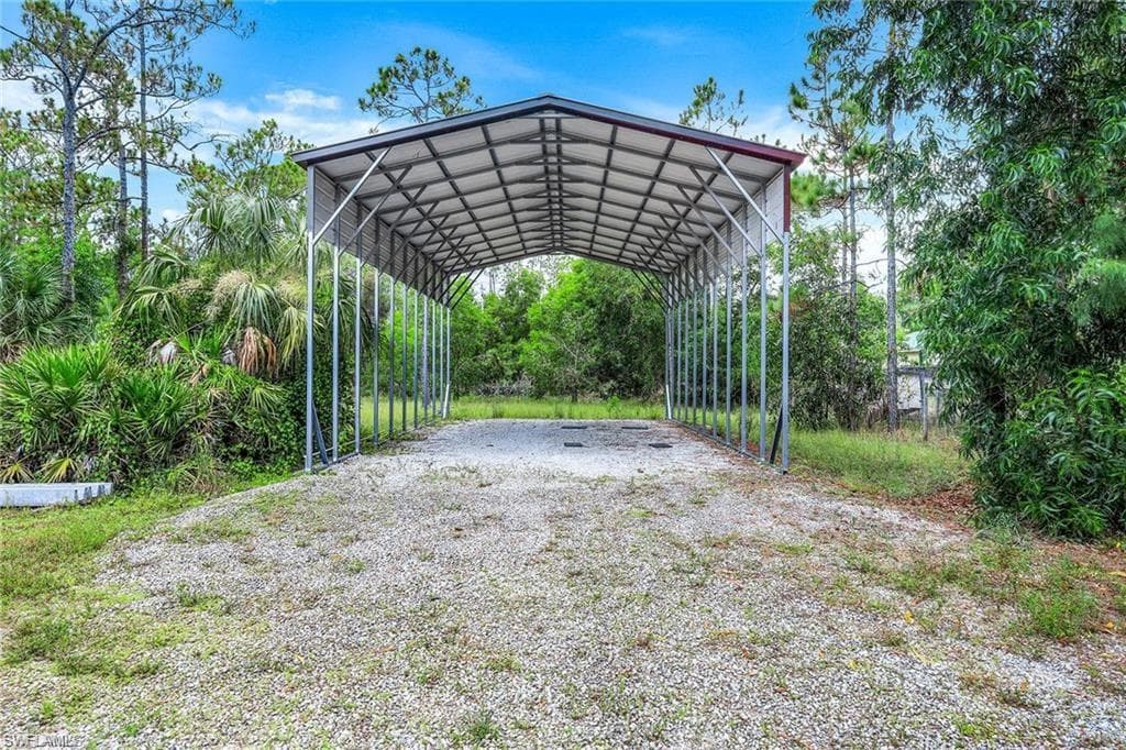 4295 14th St NE, Naples, FL 34120-3