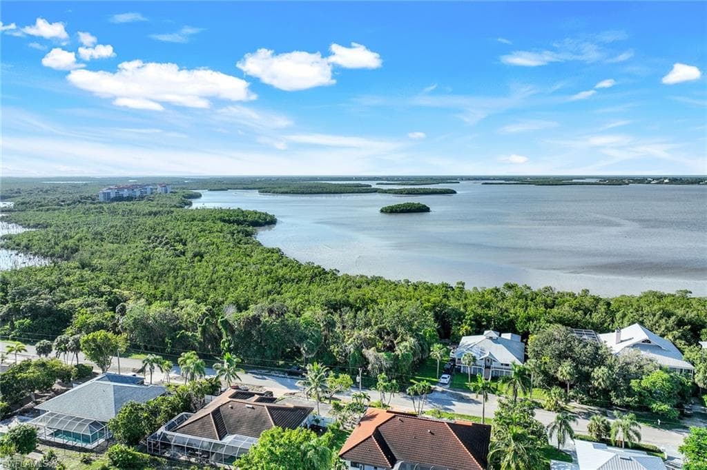 2011 Sheffield Ave, Marco Island, FL 34145-2