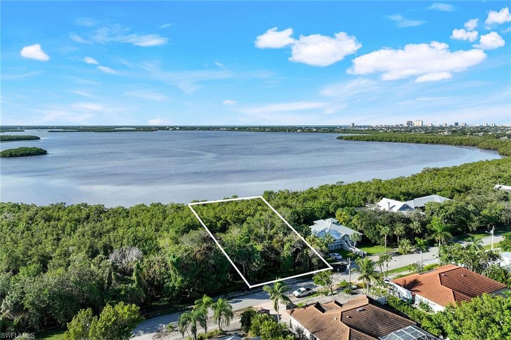 2011 Sheffield Ave, Marco Island, FL 34145-3