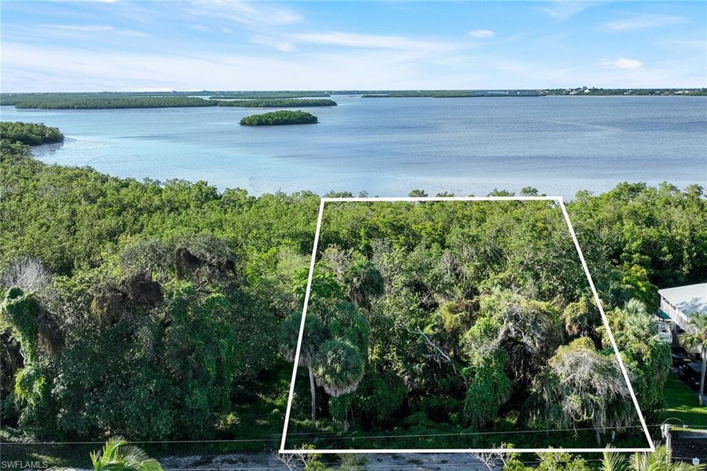 2011 Sheffield Ave, Marco Island, FL 34145-5
