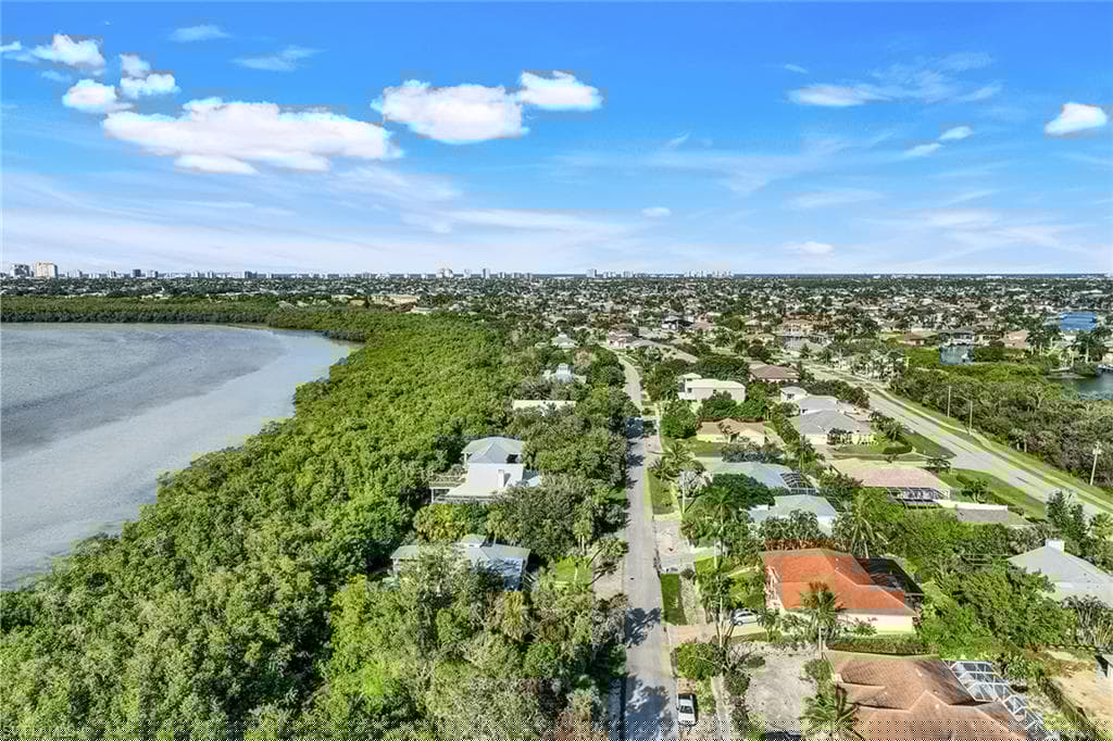 2011 Sheffield Ave, Marco Island, FL 34145-7