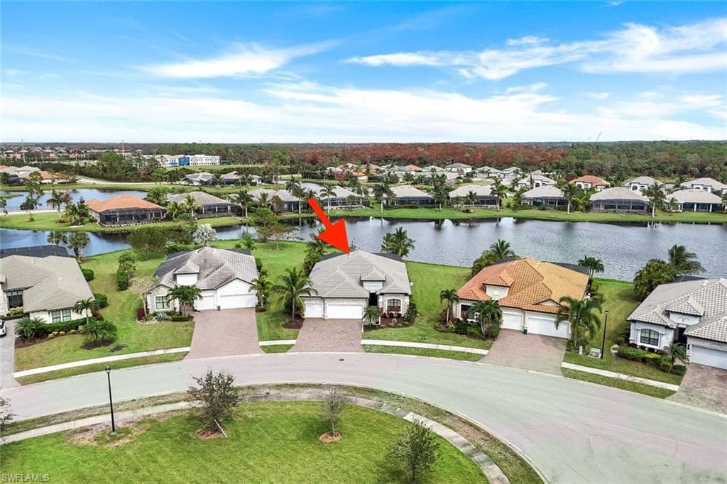 2067 Antigua Ln, Naples, FL 34120-31