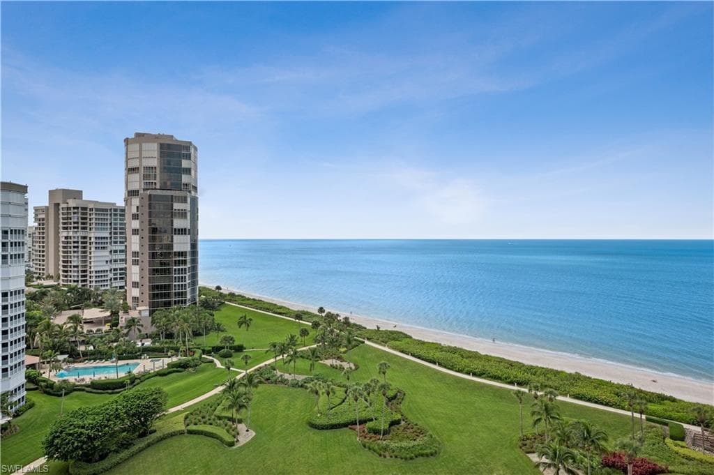 4551 Gulf Shore Blvd N 600, Naples, FL 34103-1