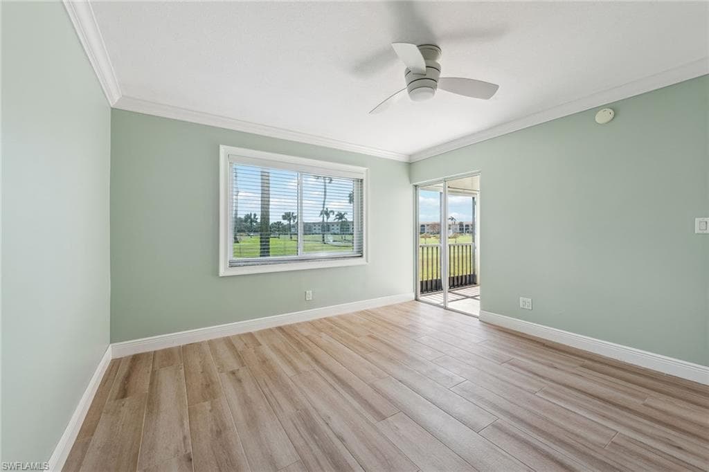 17 High Point Cir N 106, Naples, FL 34103-11