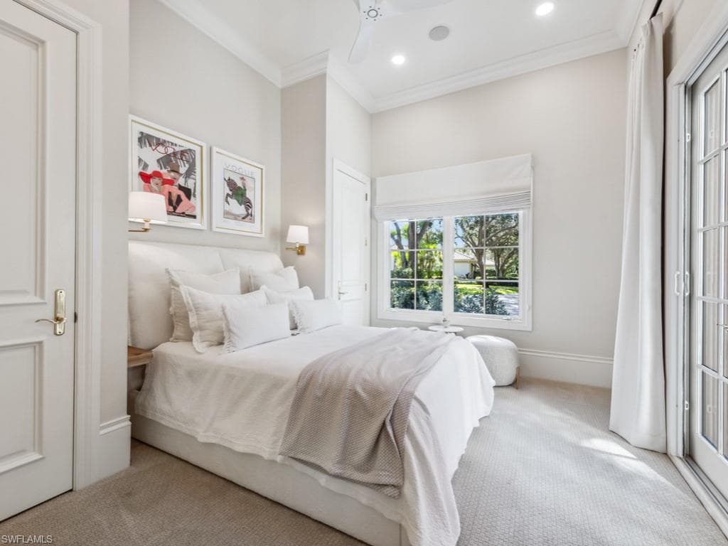 15627 Villoresi Way, Naples, FL 34110-18