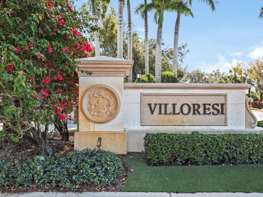 15627 Villoresi Way, Naples, FL 34110-29