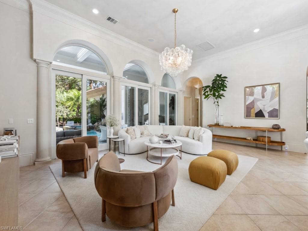 15627 Villoresi Way, Naples, FL 34110-3