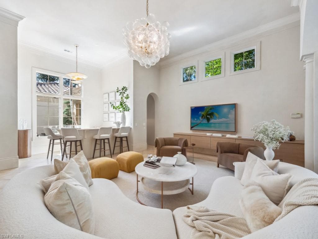 15627 Villoresi Way, Naples, FL 34110-6