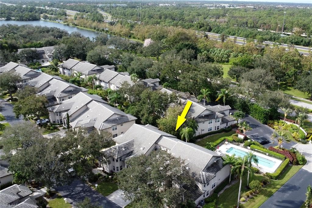 252 Via Perignon 10-3, Naples, FL 34119-37