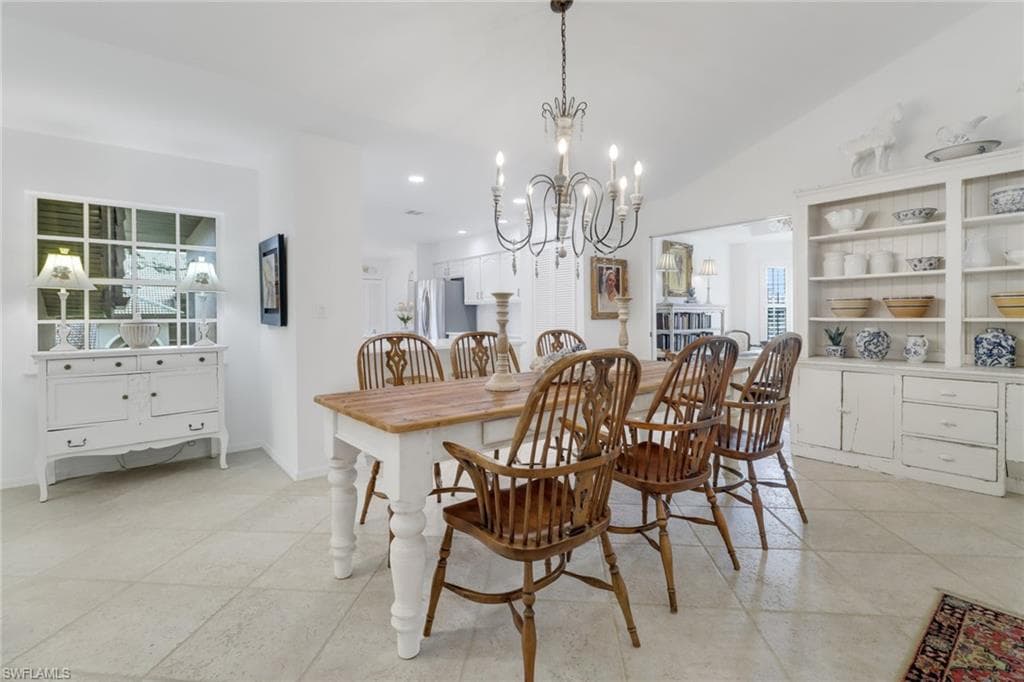 252 Via Perignon 10-3, Naples, FL 34119-6