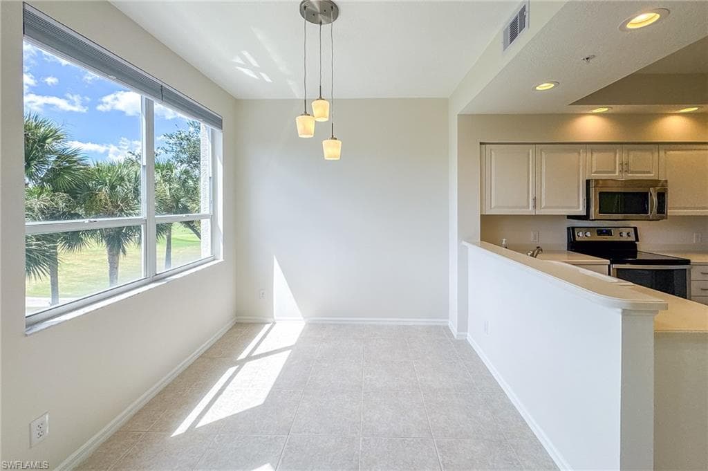 24330 Sandpiper Isle Way 203, Bonita Springs, FL 34134-14