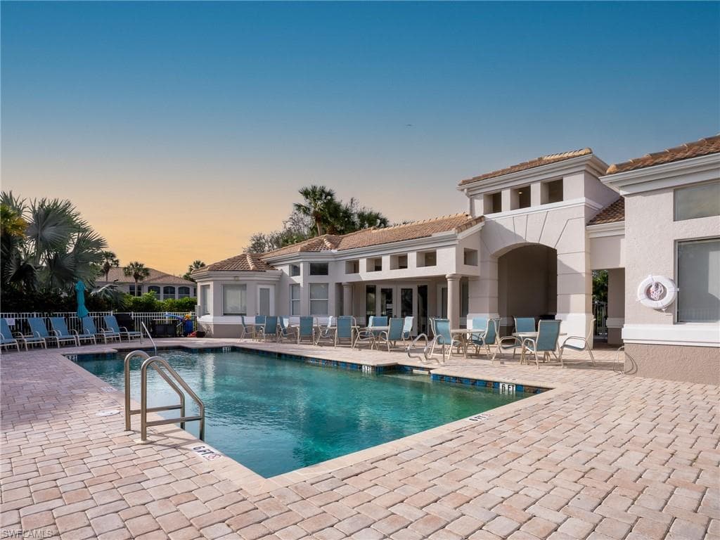 24330 Sandpiper Isle Way 203, Bonita Springs, FL 34134-25