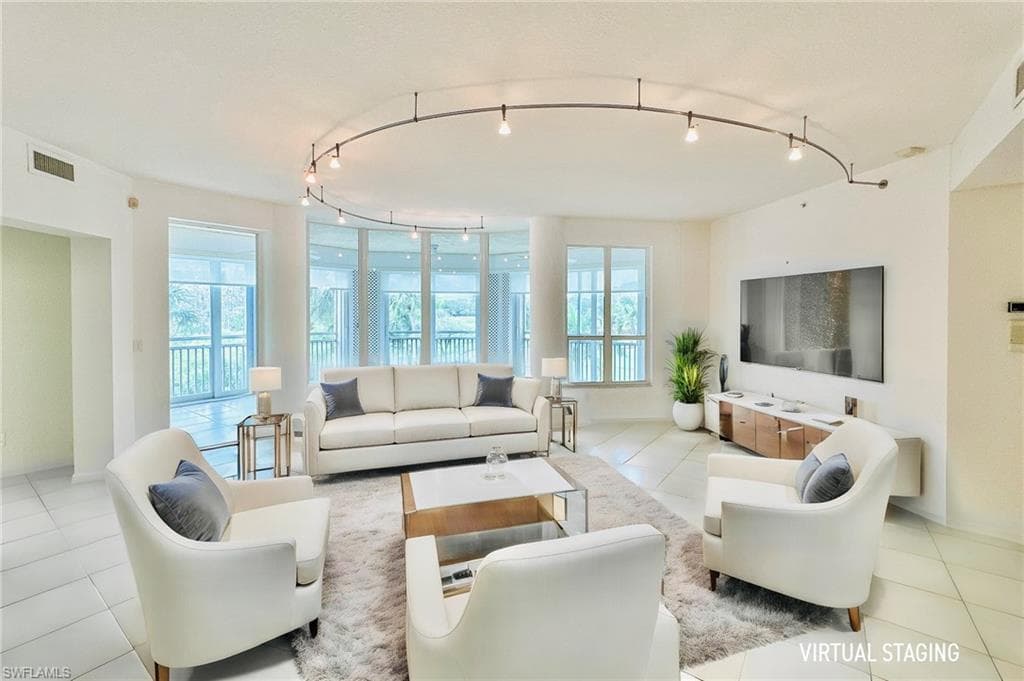24330 Sandpiper Isle Way 203, Bonita Springs, FL 34134-3