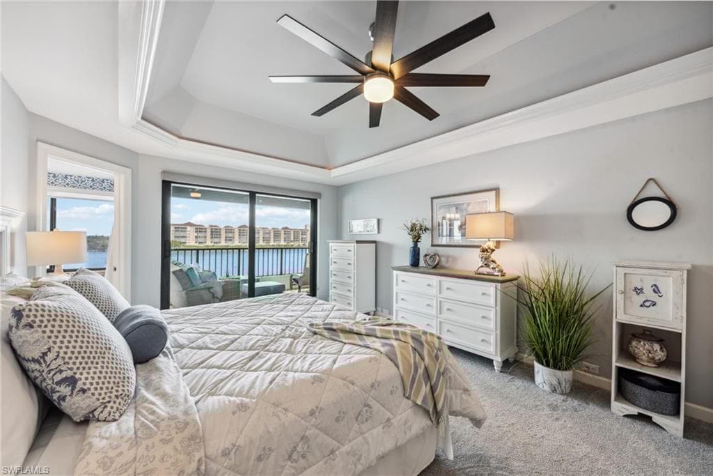 232 La Peninsula Blvd 232, Naples, FL 34113-18