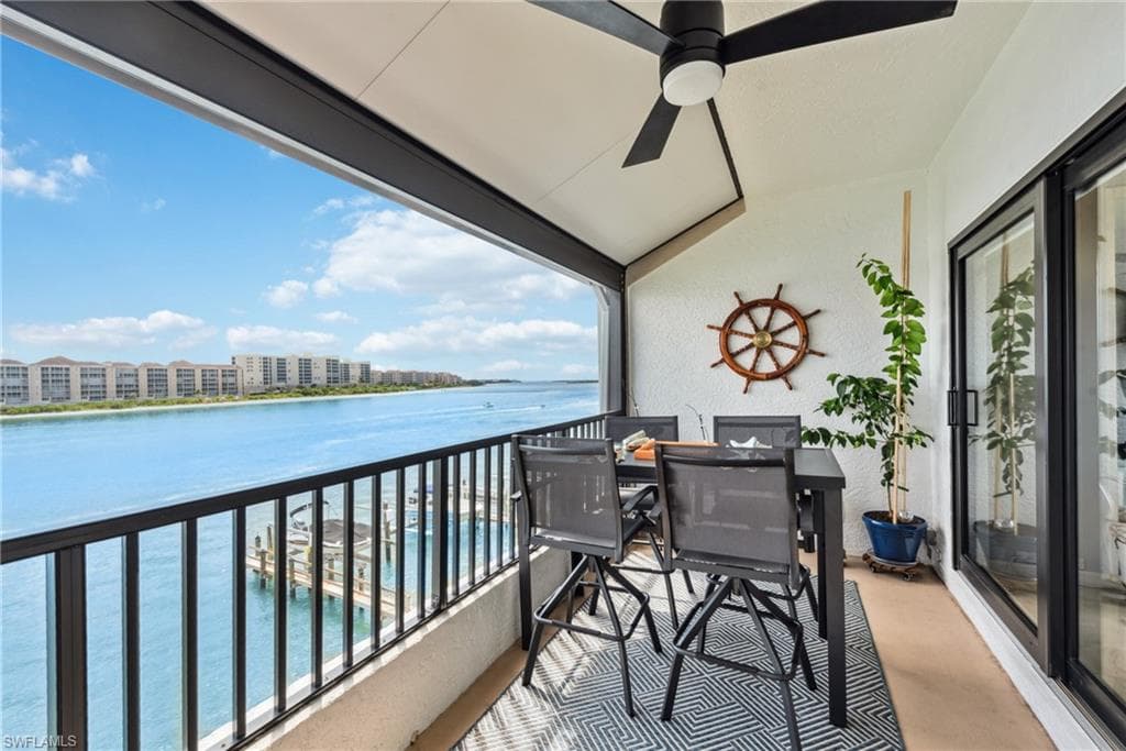 232 La Peninsula Blvd 232, Naples, FL 34113-25