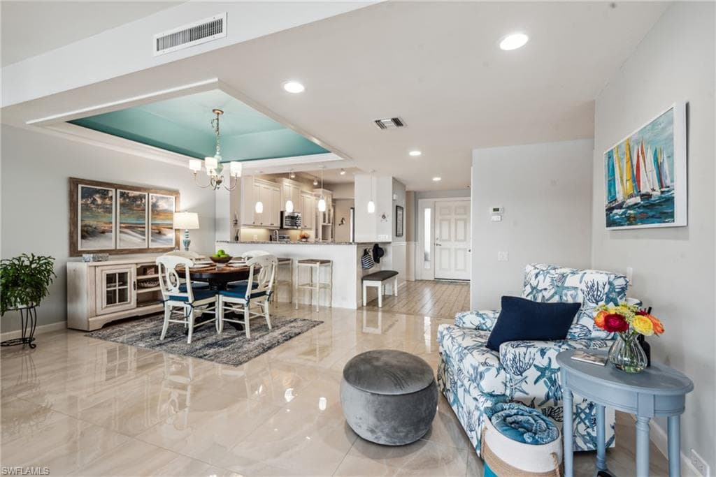 232 La Peninsula Blvd 232, Naples, FL 34113-8