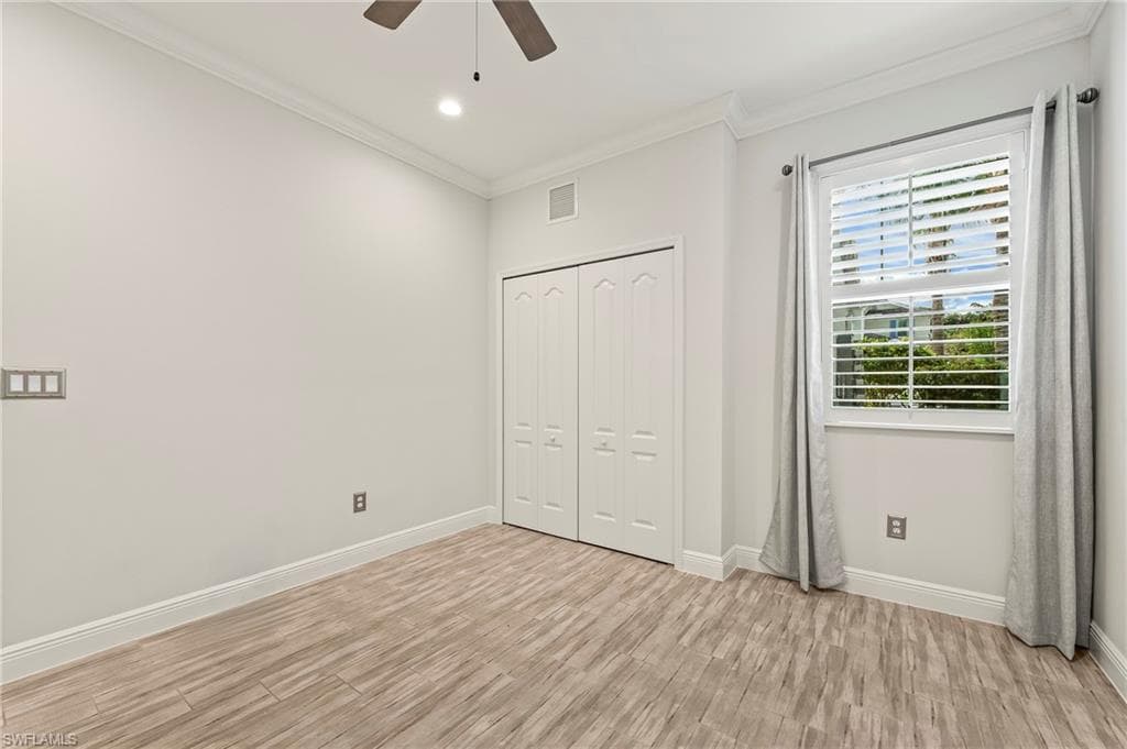 6954 Avalon Cir 703, Naples, FL 34112-24