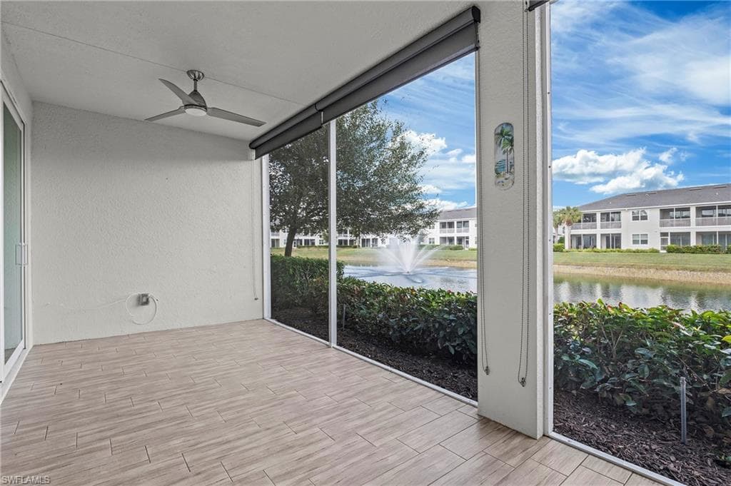 6954 Avalon Cir 703, Naples, FL 34112-30
