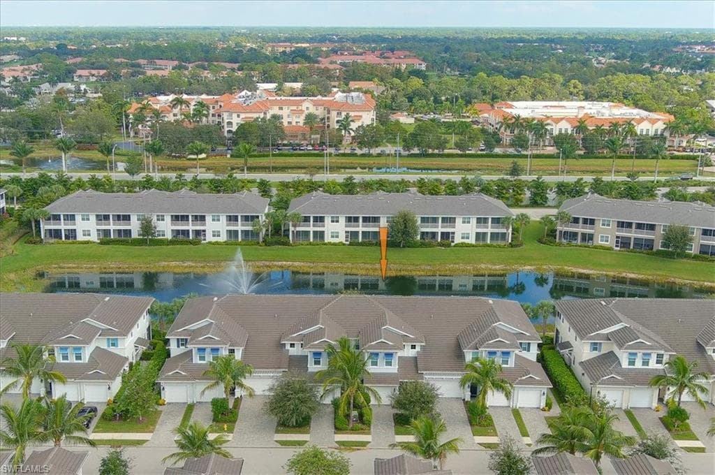 6954 Avalon Cir 703, Naples, FL 34112-38