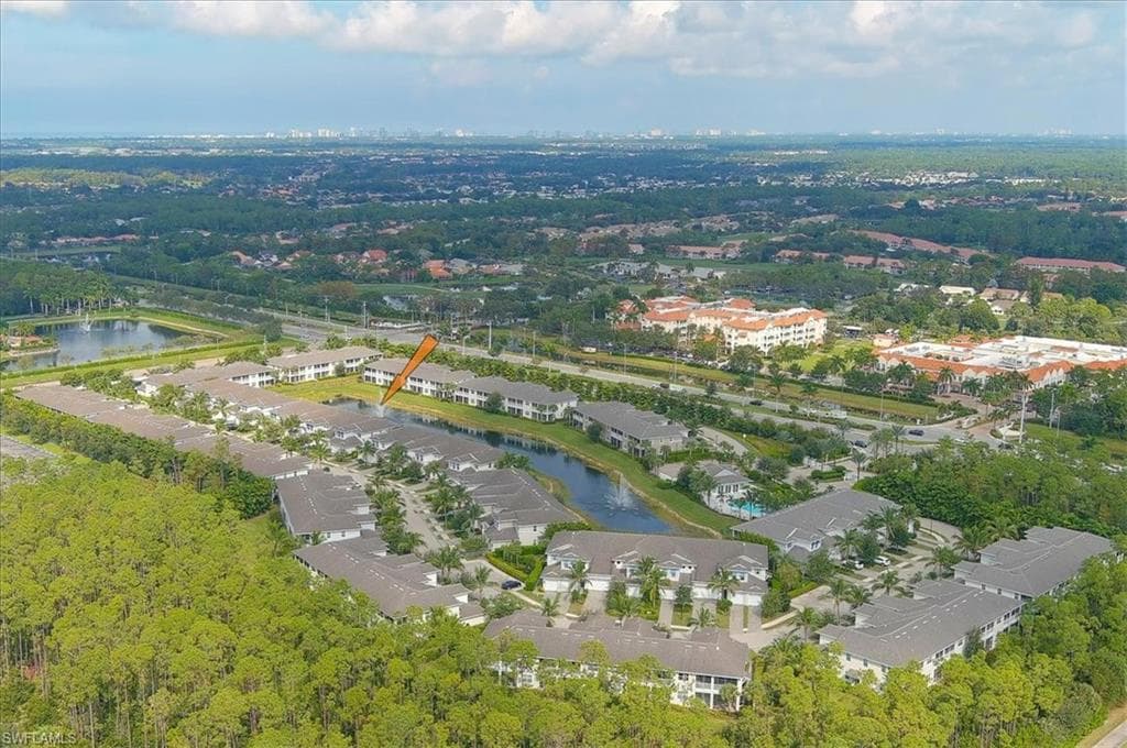 6954 Avalon Cir 703, Naples, FL 34112-39
