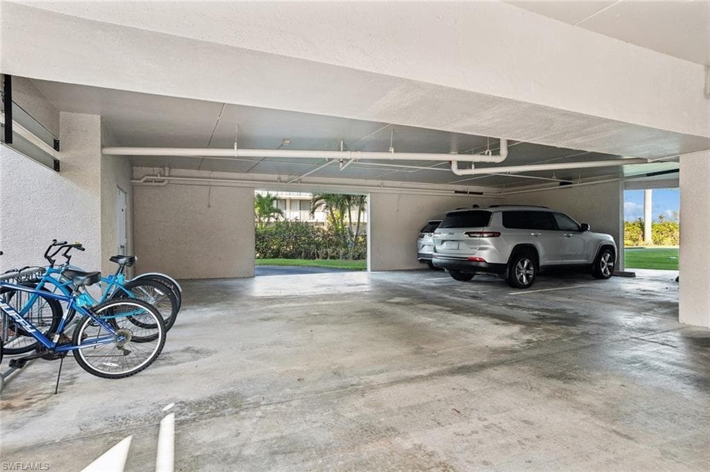 270 Collier Blvd 202, Marco Island, FL 34145-21