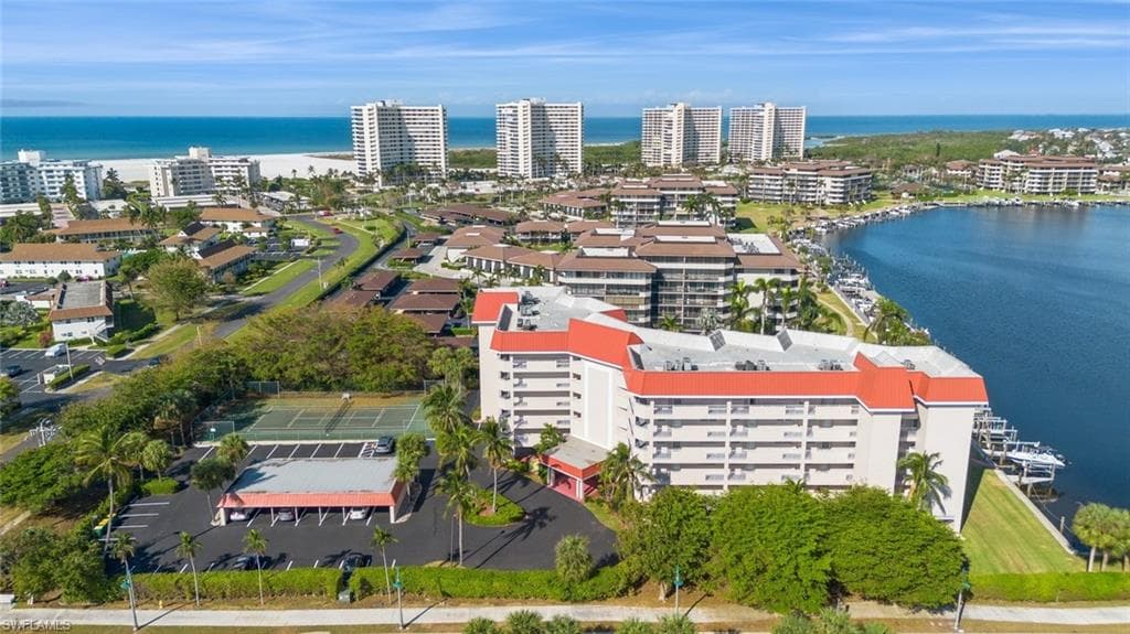 270 Collier Blvd 202, Marco Island, FL 34145-24