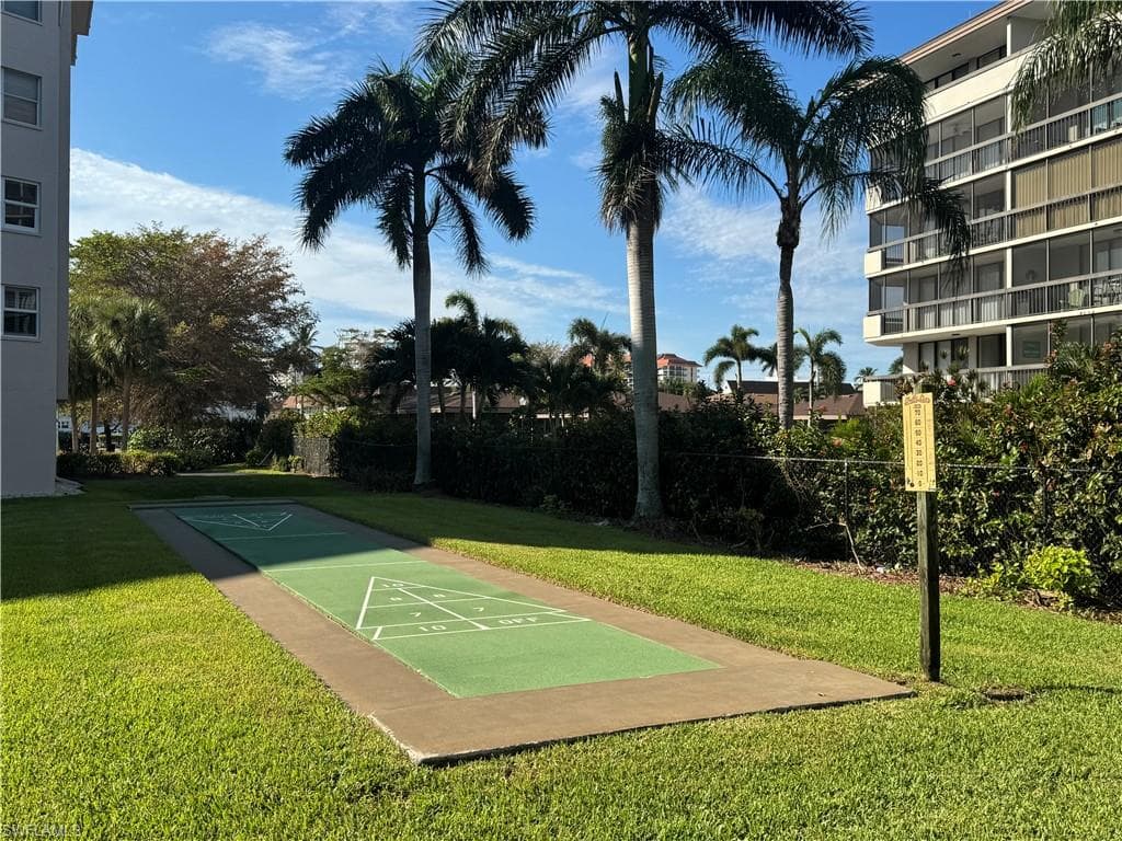 270 Collier Blvd 202, Marco Island, FL 34145-32