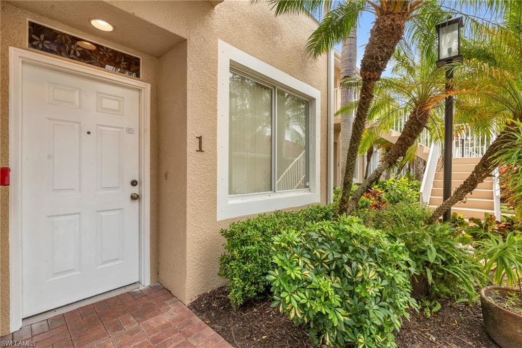 2365 Hidden Lake Ct 8001, Naples, FL 34112-8