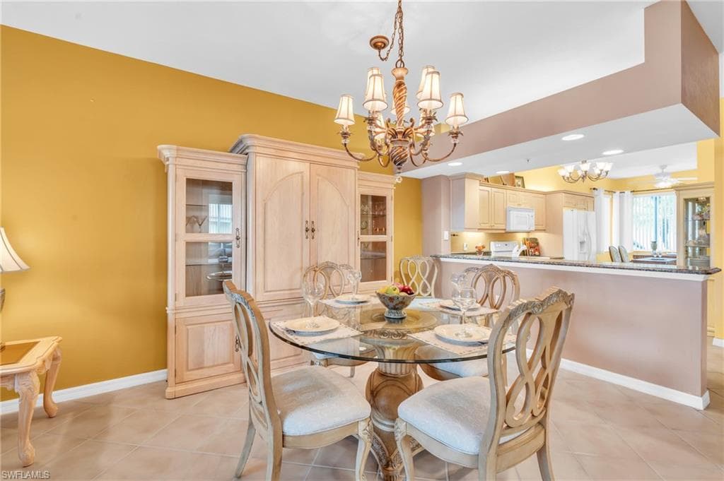 2365 Hidden Lake Ct 8001, Naples, FL 34112-12