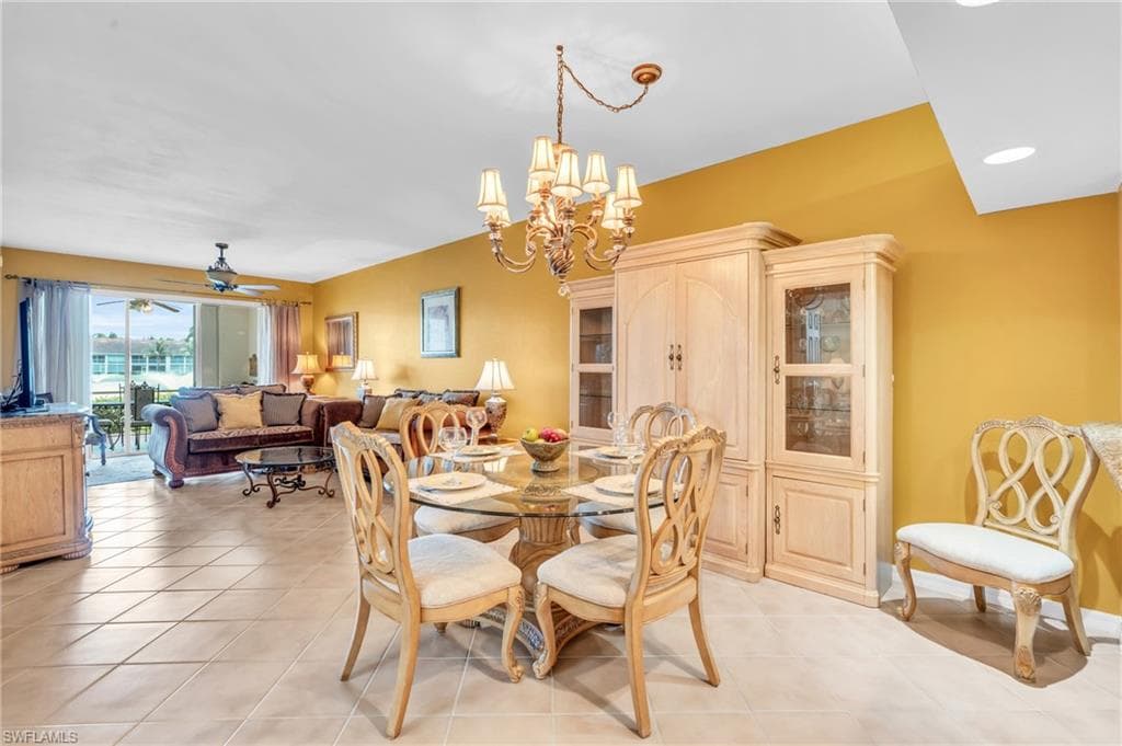 2365 Hidden Lake Ct 8001, Naples, FL 34112-13