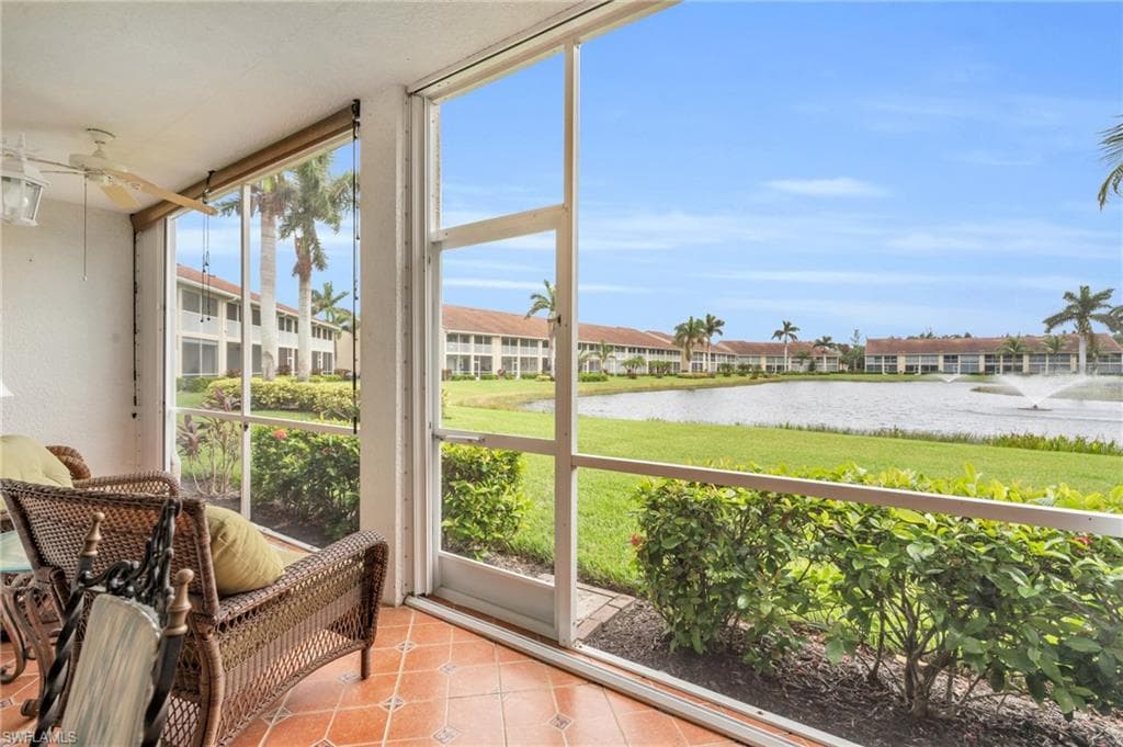 2365 Hidden Lake Ct 8001, Naples, FL 34112-18