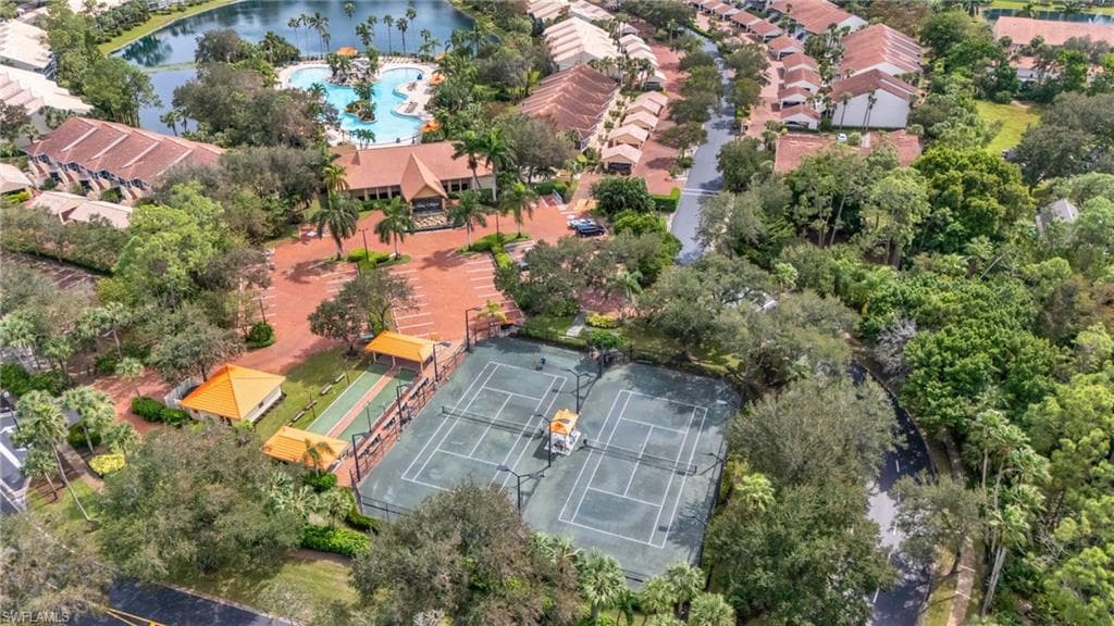 2365 Hidden Lake Ct 8001, Naples, FL 34112-34