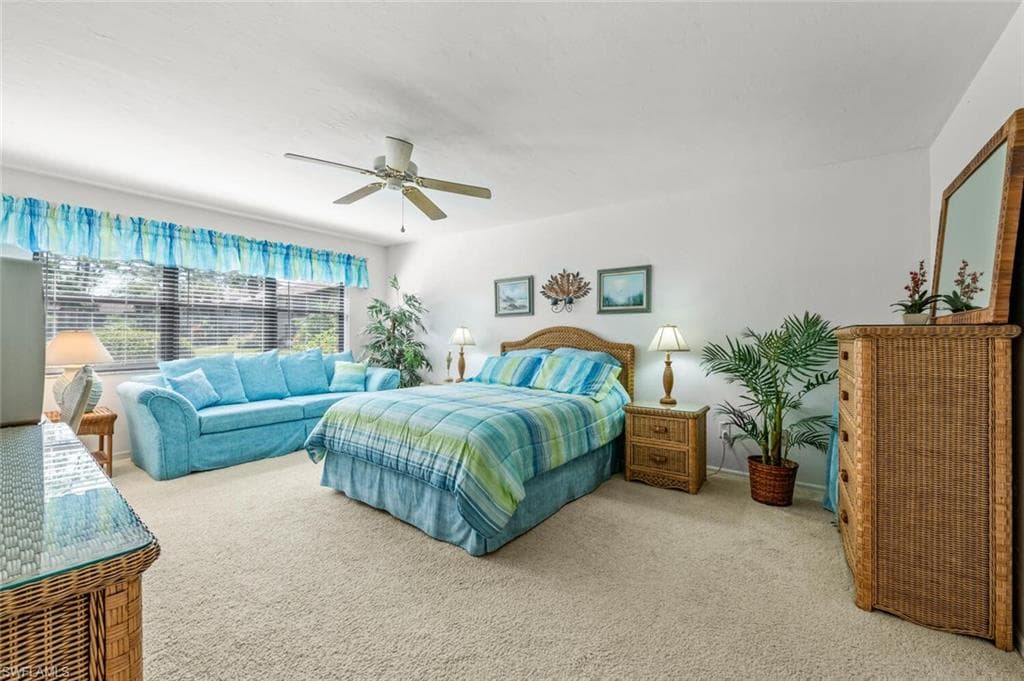 3219 Horse Carriage Way 11, Naples, FL 34105-13