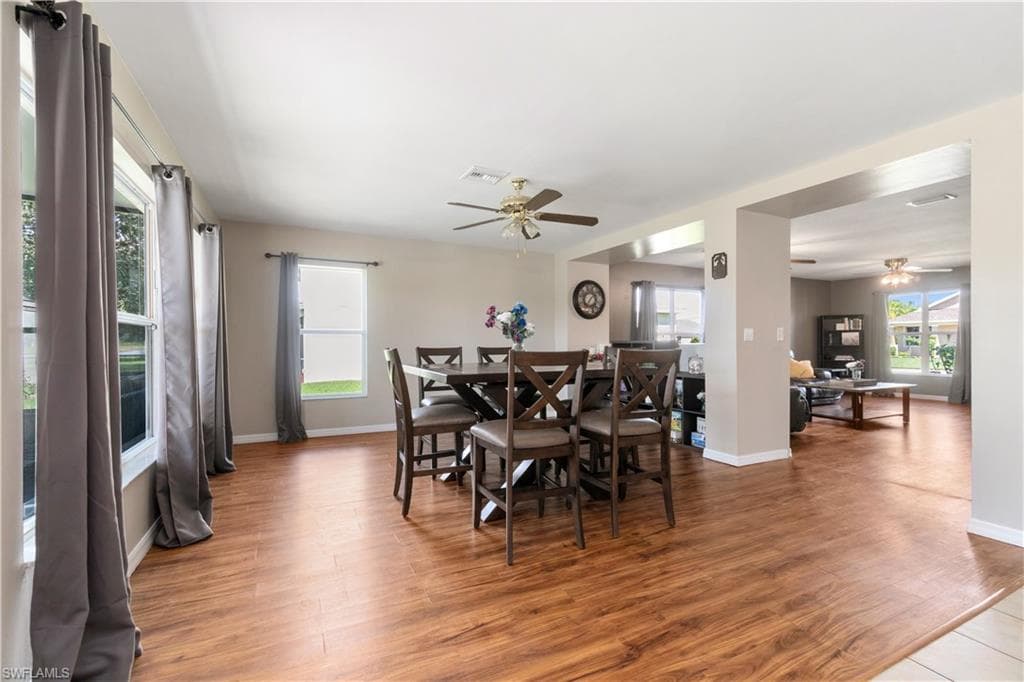 8100 Allamanda Ct, Lehigh Acres, FL 33972-9