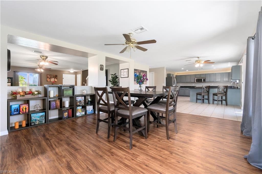 8100 Allamanda Ct, Lehigh Acres, FL 33972-10