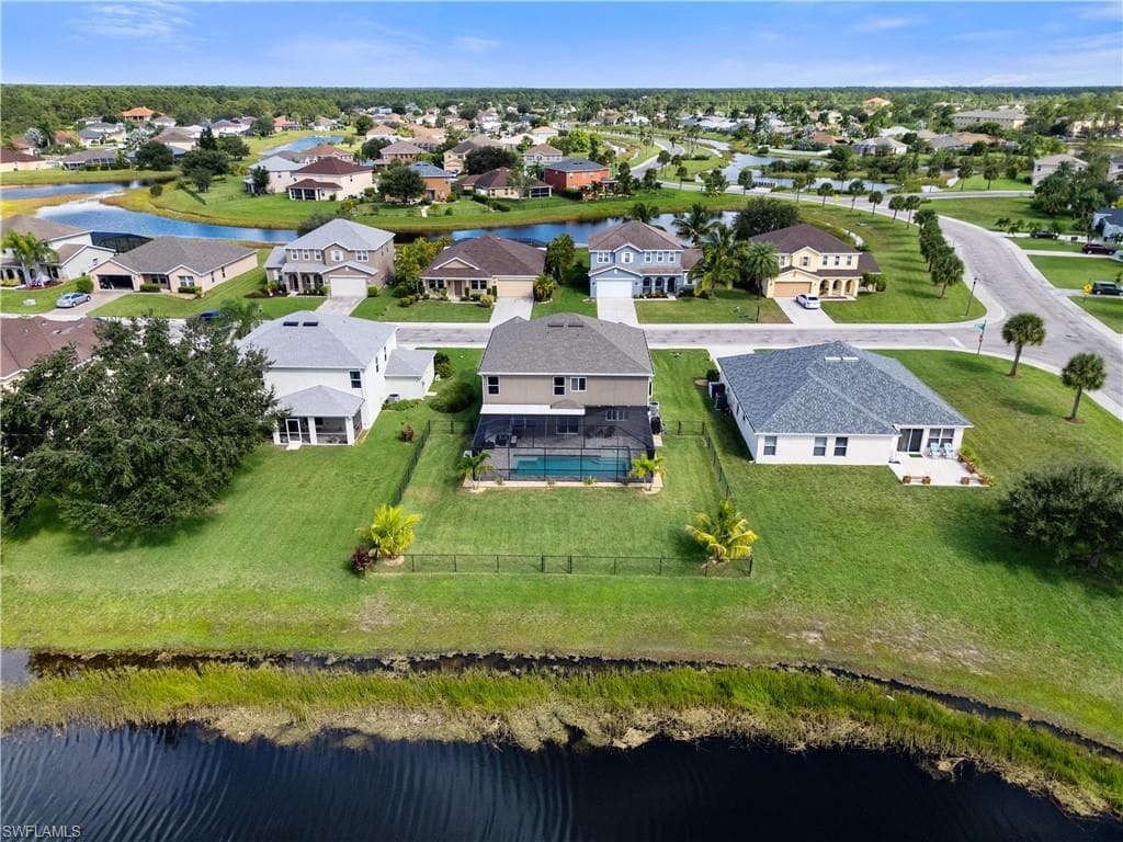 8100 Allamanda Ct, Lehigh Acres, FL 33972-40