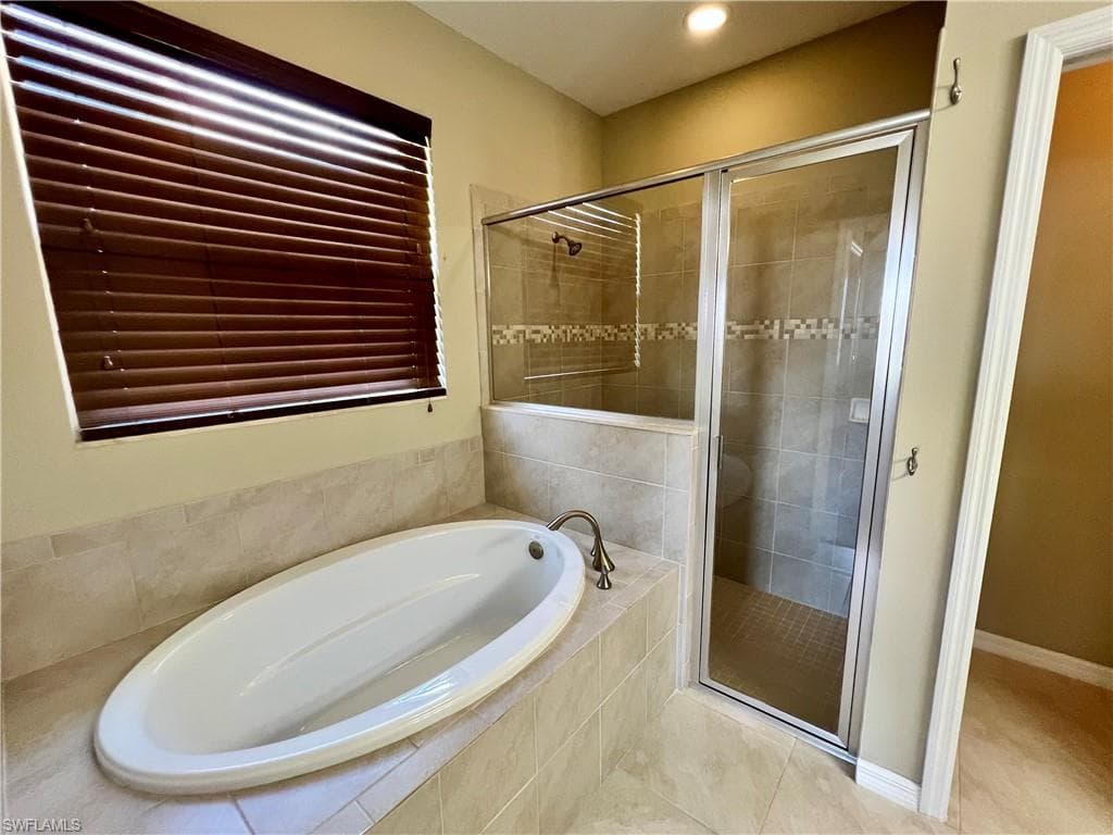 3889 Dunnster Ct, Fort Myers, FL 33916-13